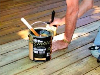 Как покрыть дерево анисептиком